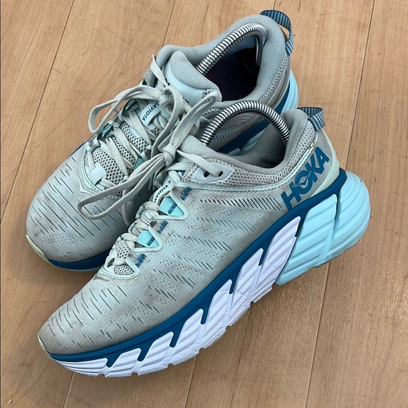 Hoka Shoes - Hoka Teal Gaviota 3 Sneakers size 9